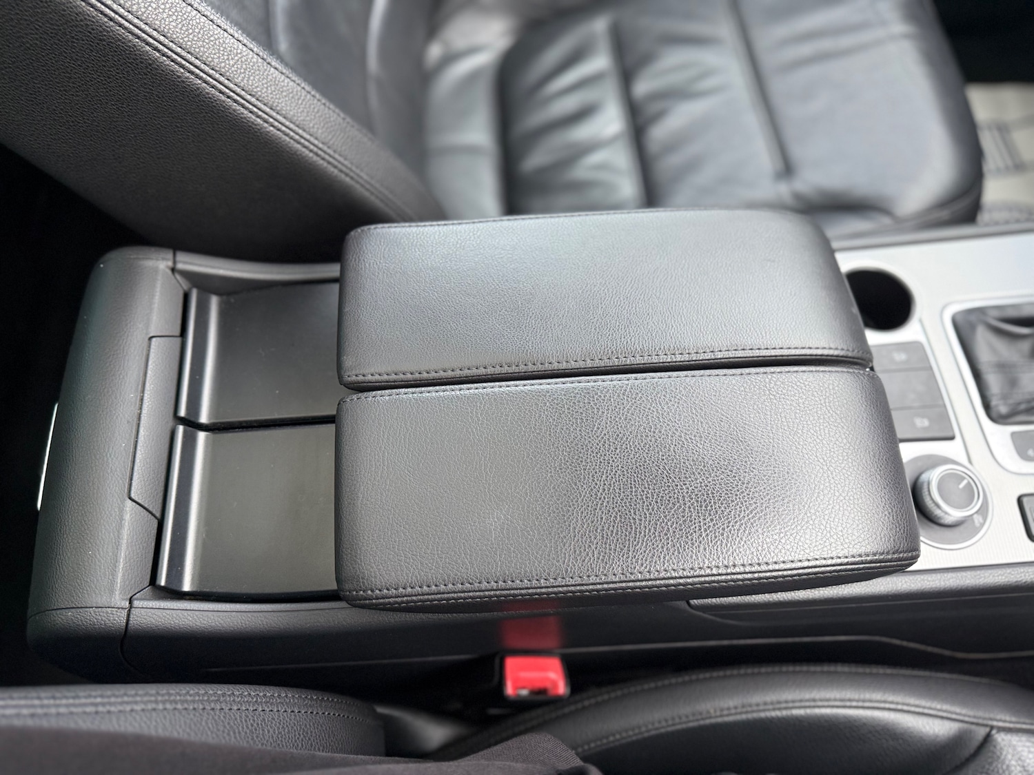 Used Volkswagen Touareg 2016 for sale - 76565591: Photo 59