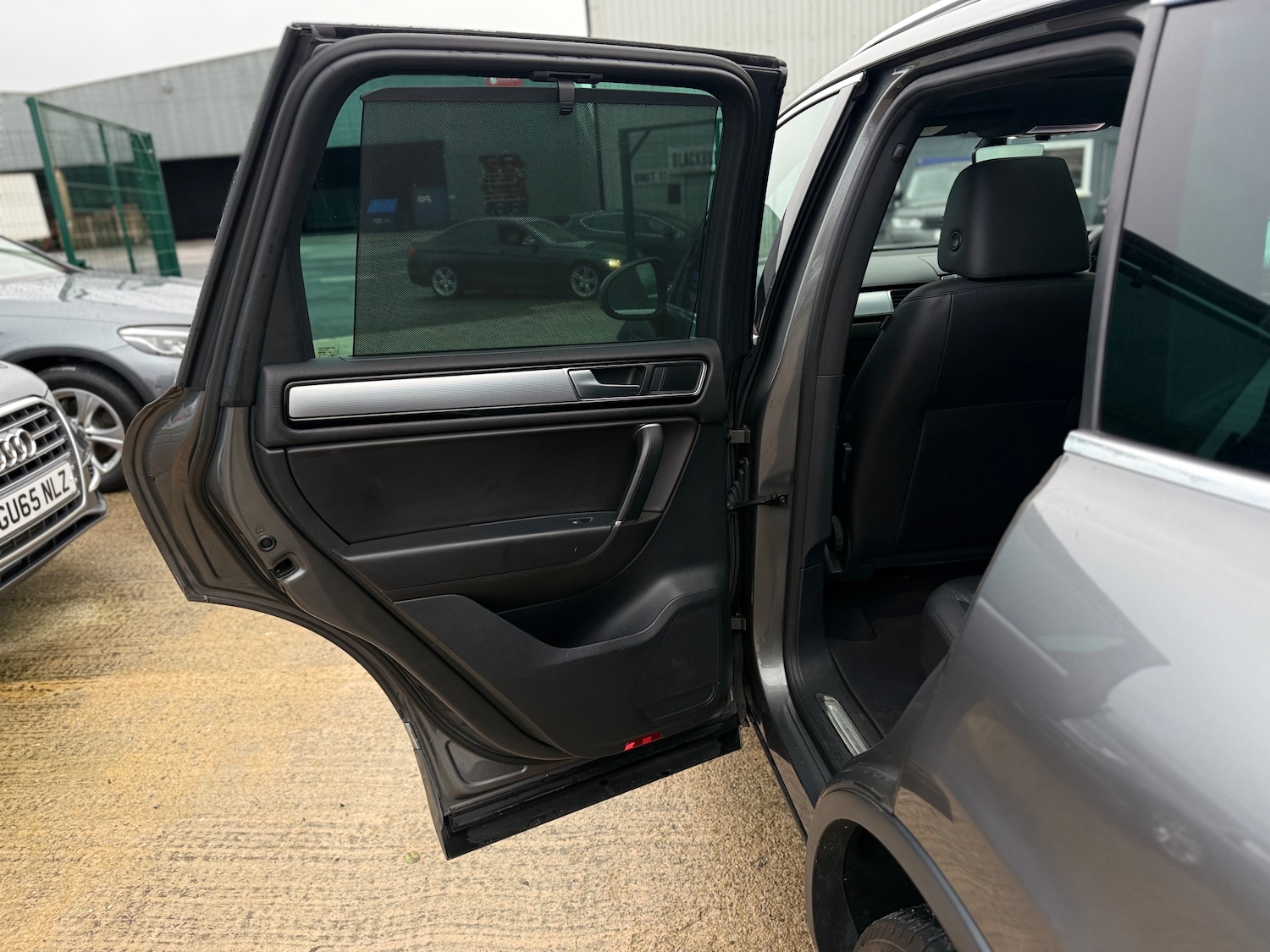 Used Volkswagen Touareg 2016 for sale - 76565591: Photo 65