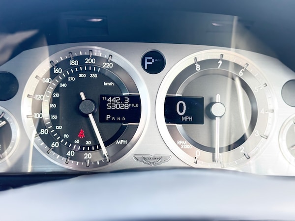 Used Aston Martin DB9 2007 for sale - 75598472: Photo 41