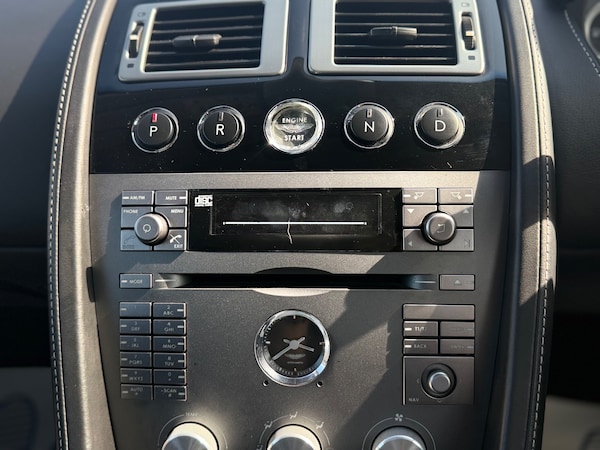 Used Aston Martin DB9 2007 for sale - 75598472: Photo 47