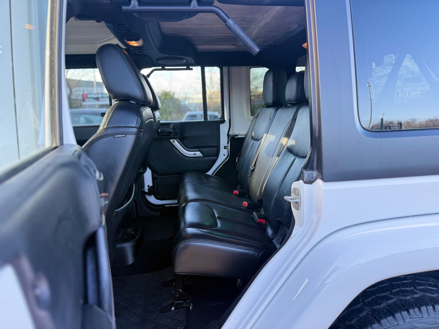 Used Jeep Wrangler 2014 for sale - 77355191: Photo 32