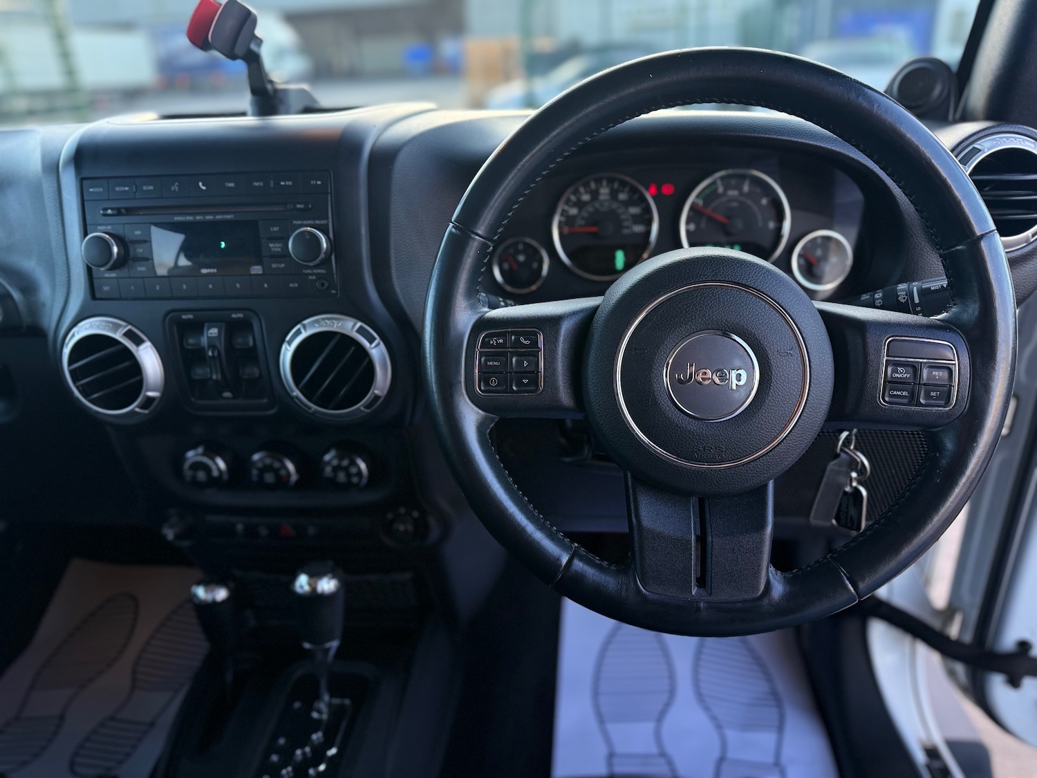 Used Jeep Wrangler 2014 for sale - 77355191: Photo 37