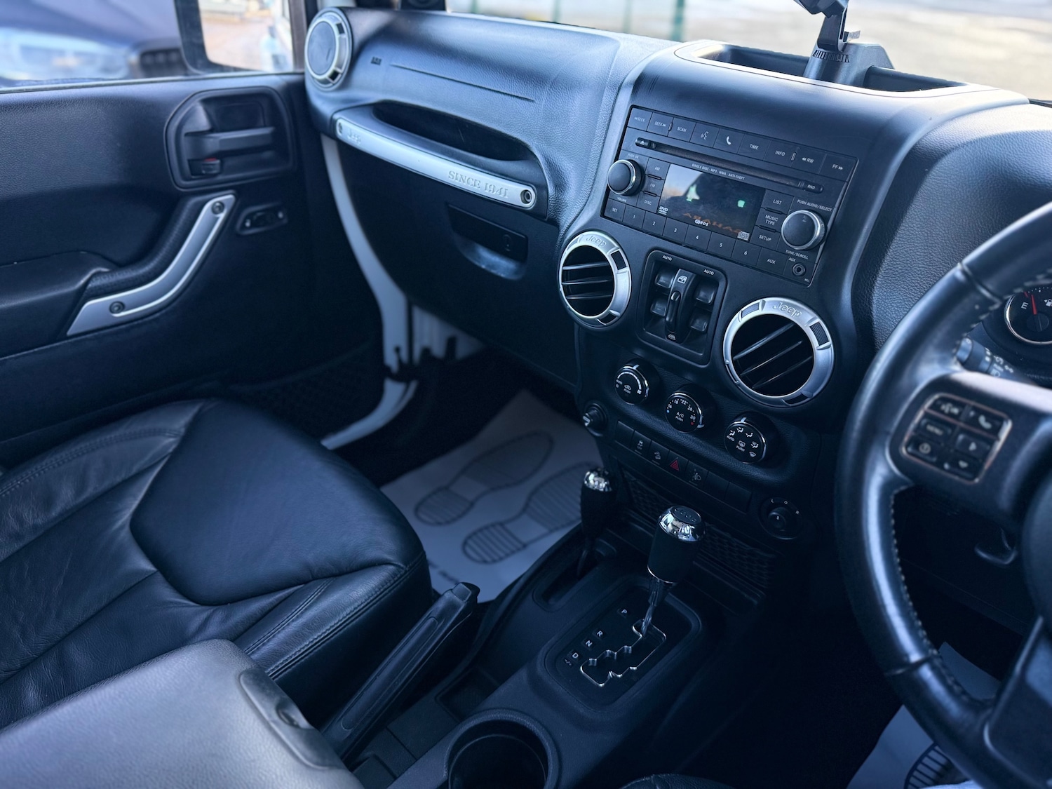 Used Jeep Wrangler 2014 for sale - 77355191: Photo 39