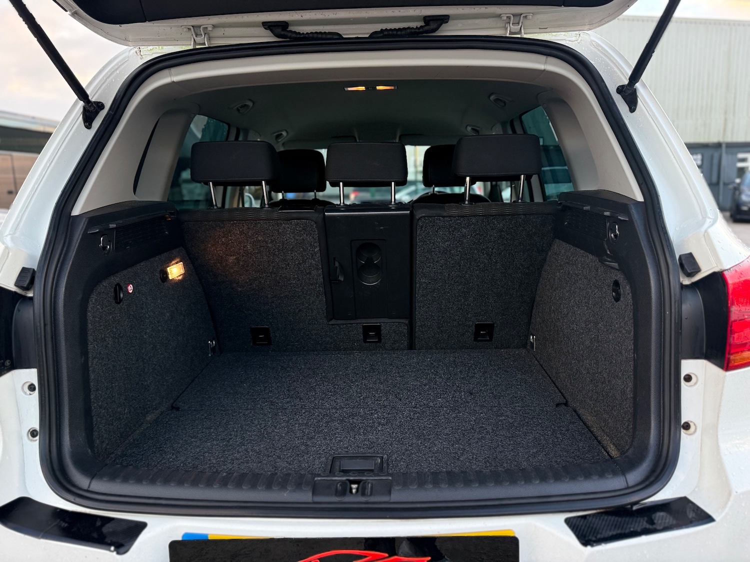 Used Volkswagen Tiguan 2012 for sale - 77171387: Photo 30