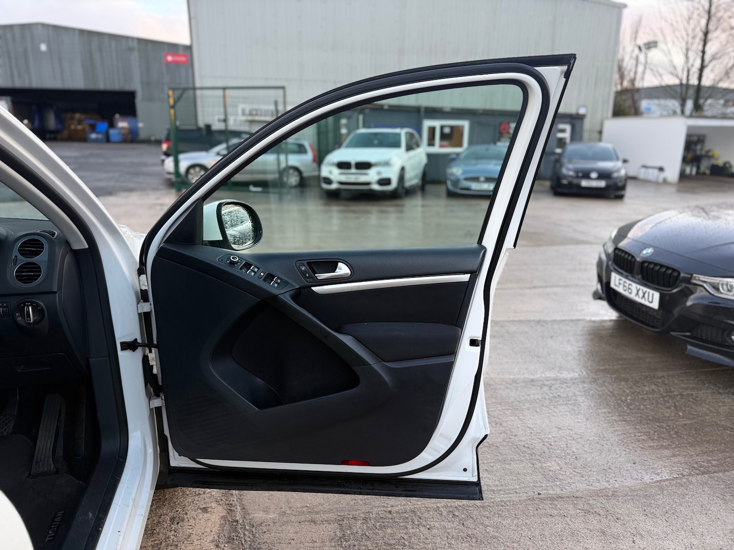 Used Volkswagen Tiguan 2012 for sale - 77171387: Photo 47