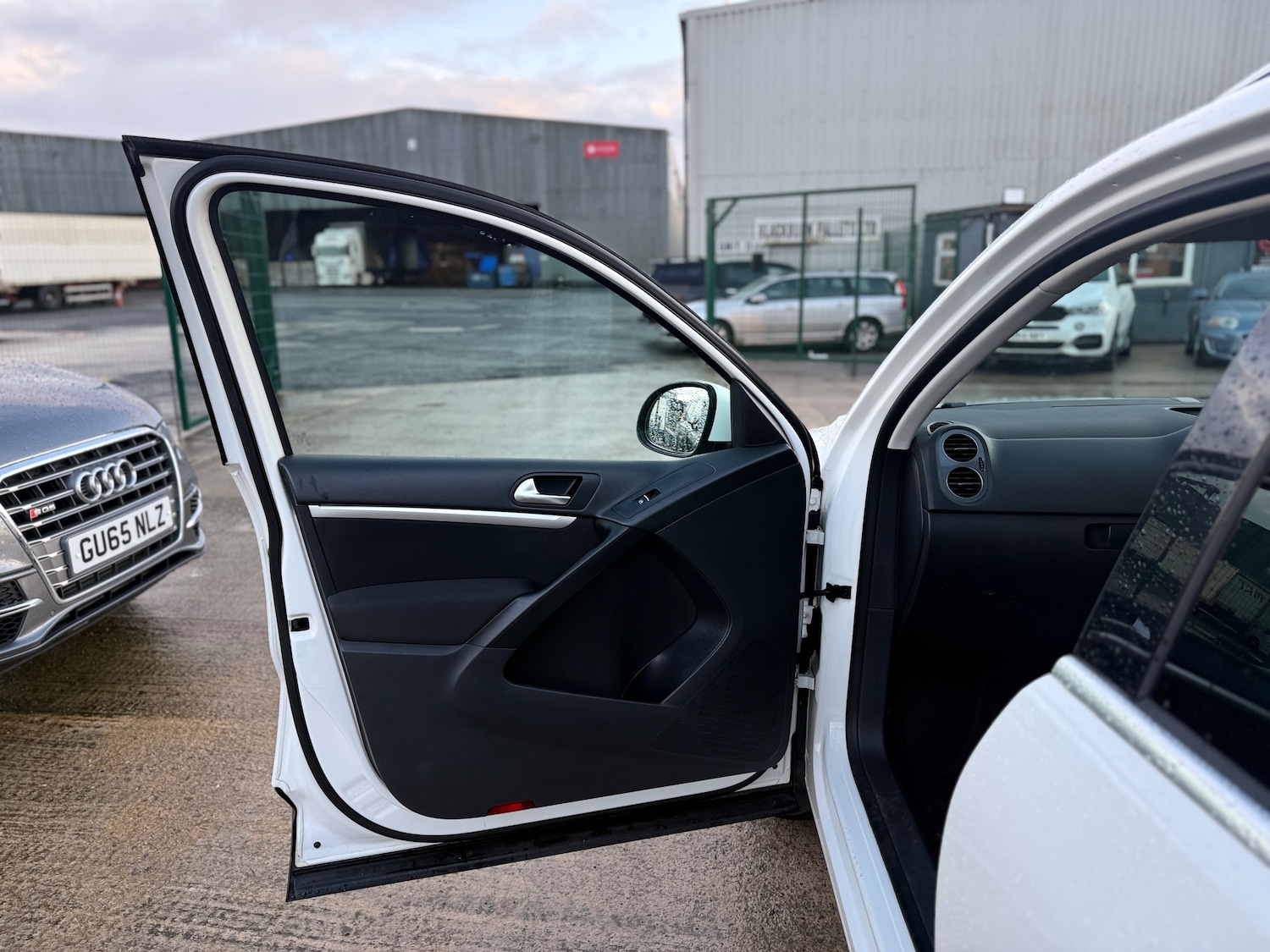 Used Volkswagen Tiguan 2012 for sale - 77171387: Photo 49