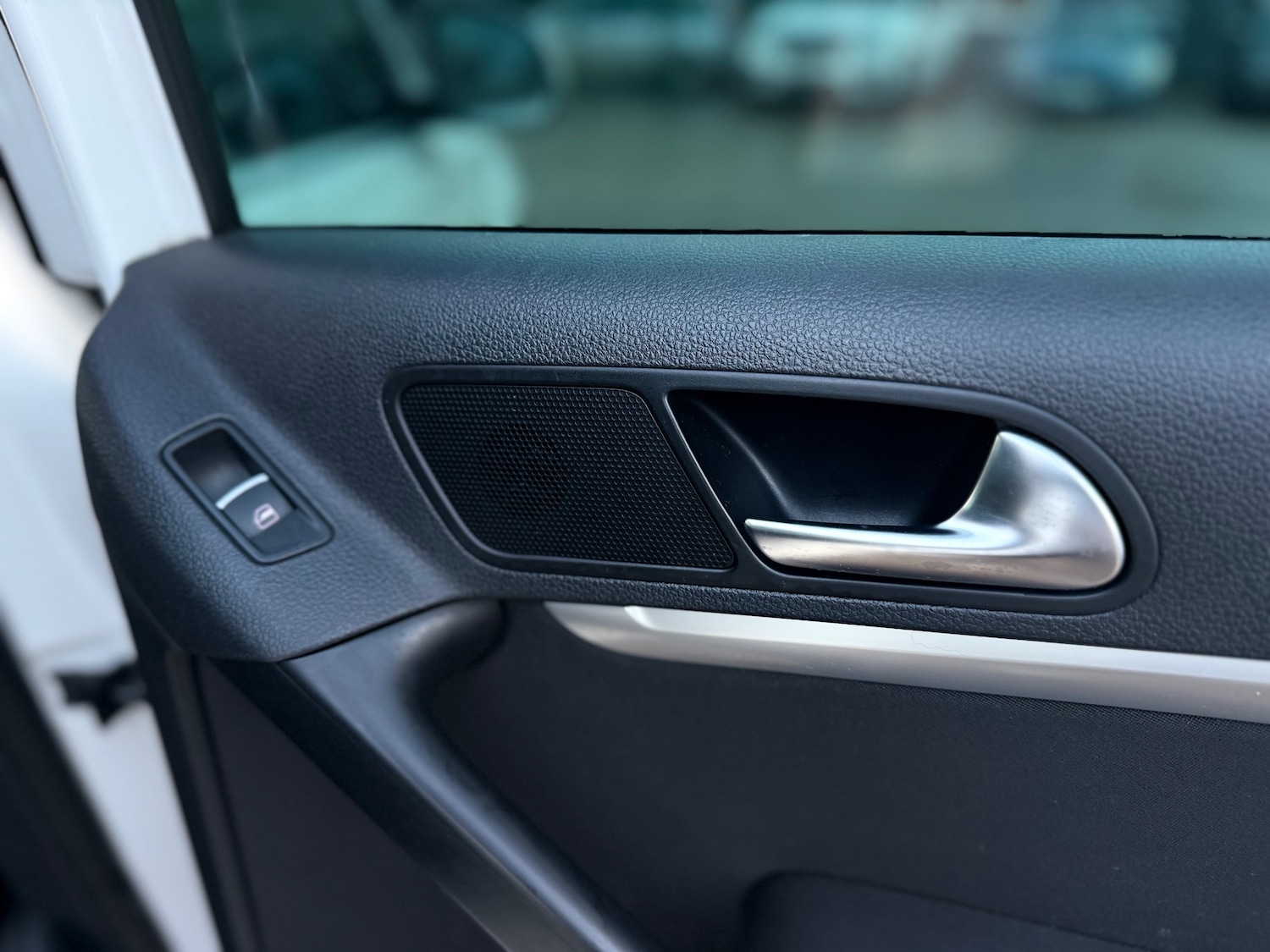 Used Volkswagen Tiguan 2012 for sale - 77171387: Photo 52