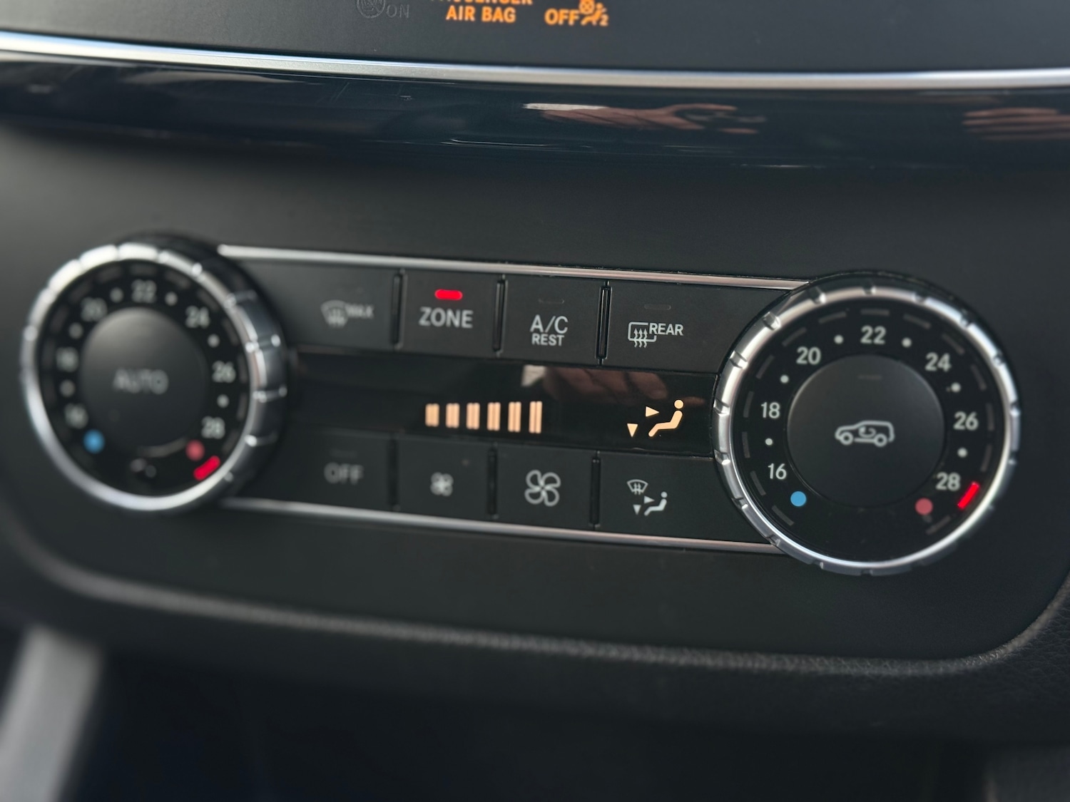 Used Mercedes-Benz GLE 2017 for sale - 77392285: Photo 45