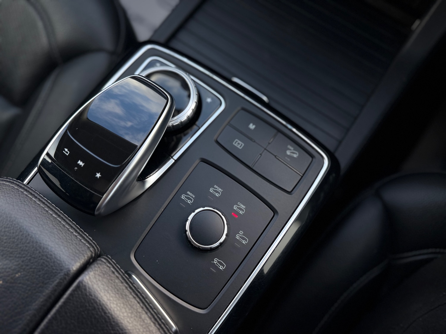 Used Mercedes-Benz GLE 2017 for sale - 77392285: Photo 48