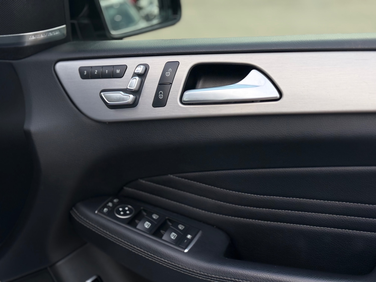 Used Mercedes-Benz GLE 2017 for sale - 77392285: Photo 54