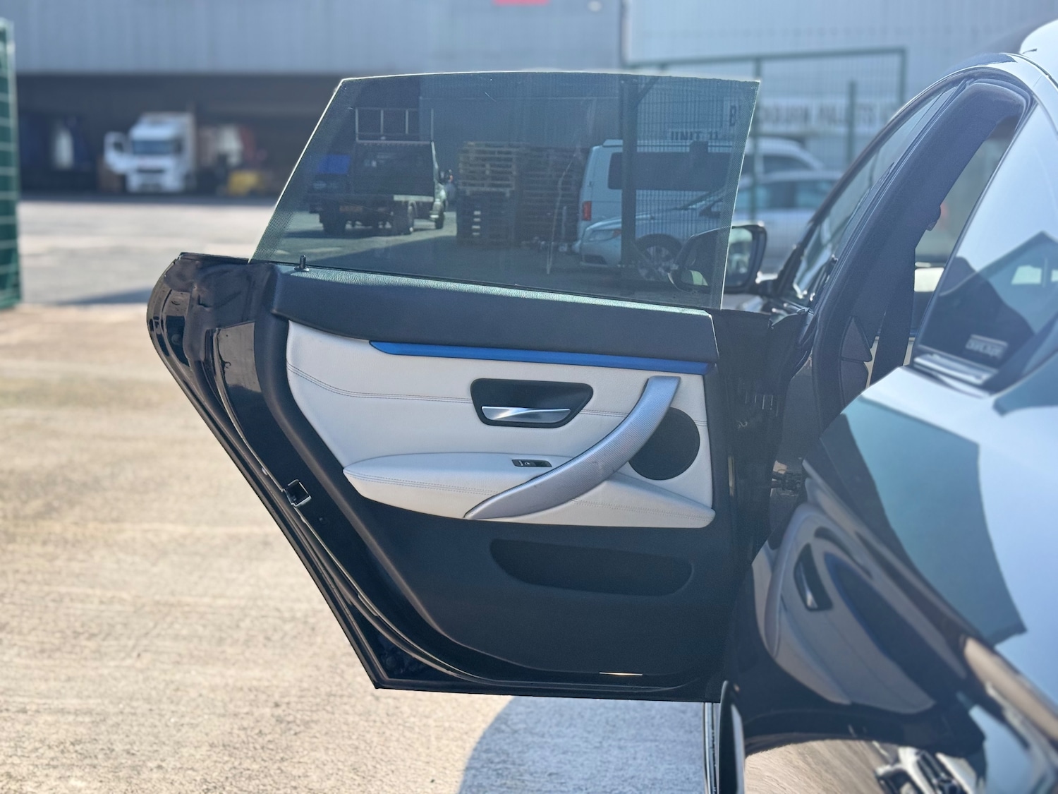 Used BMW 4 Series 2017 for sale - 77764198: Photo 54