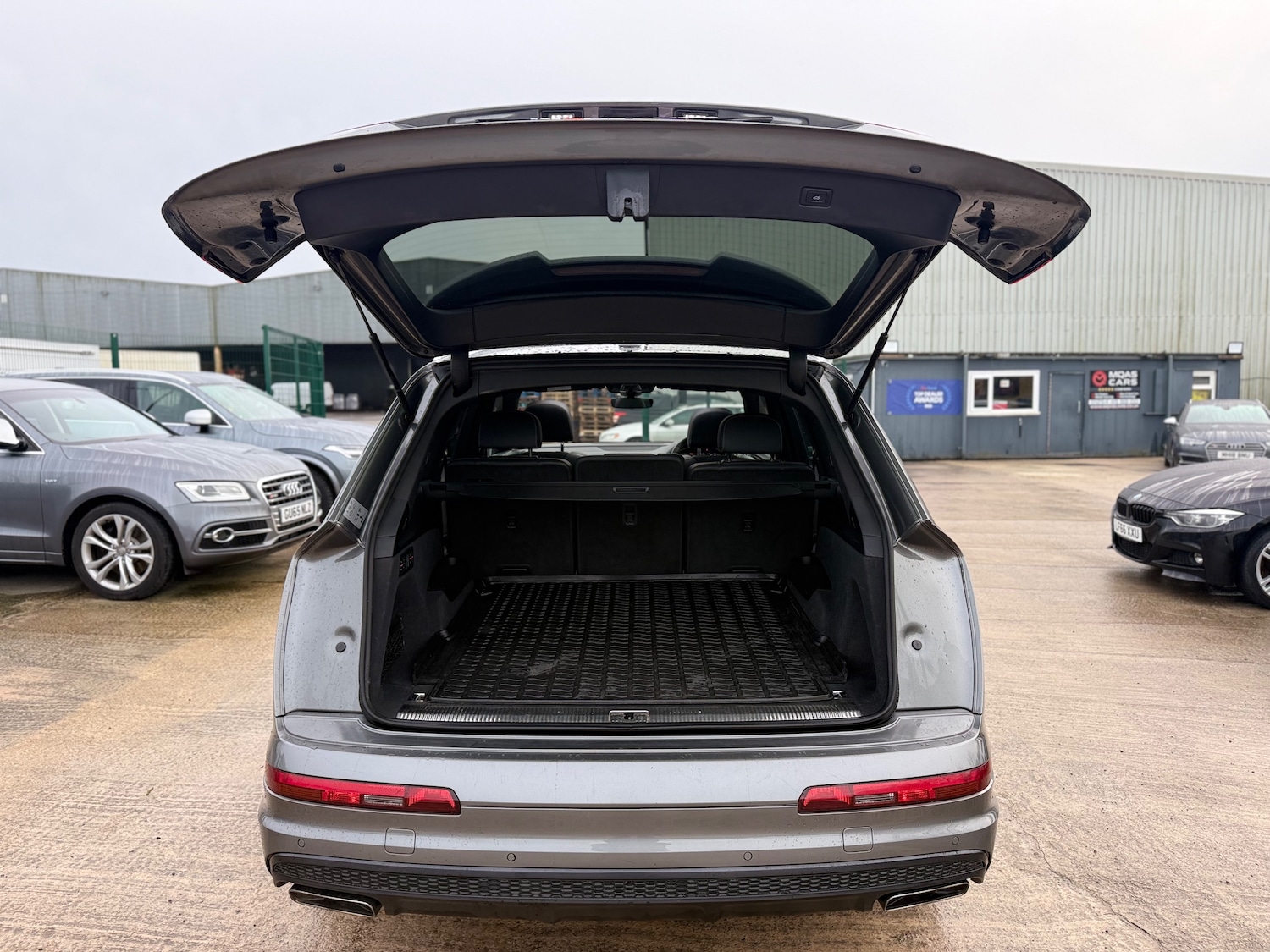 Used Audi Q7 2016 for sale - 77207586: Photo 37