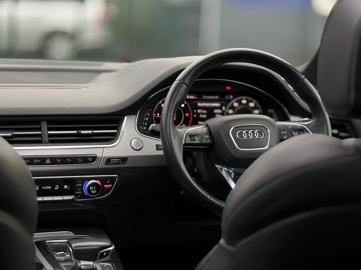 Used Audi Q7 2016 for sale - 77207586: Photo 41