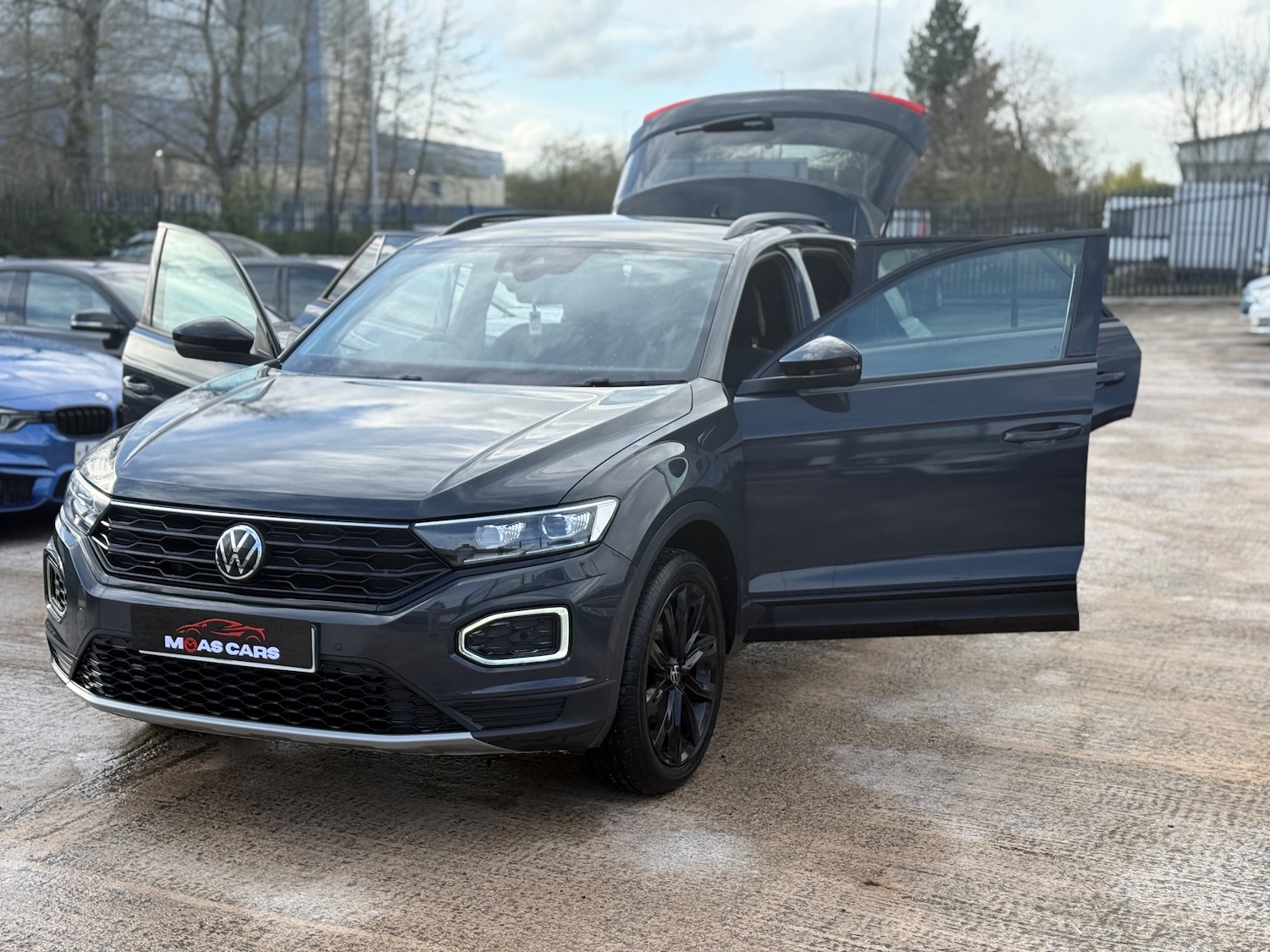 Used Volkswagen T-Roc for sale - 78213362: Photo 12