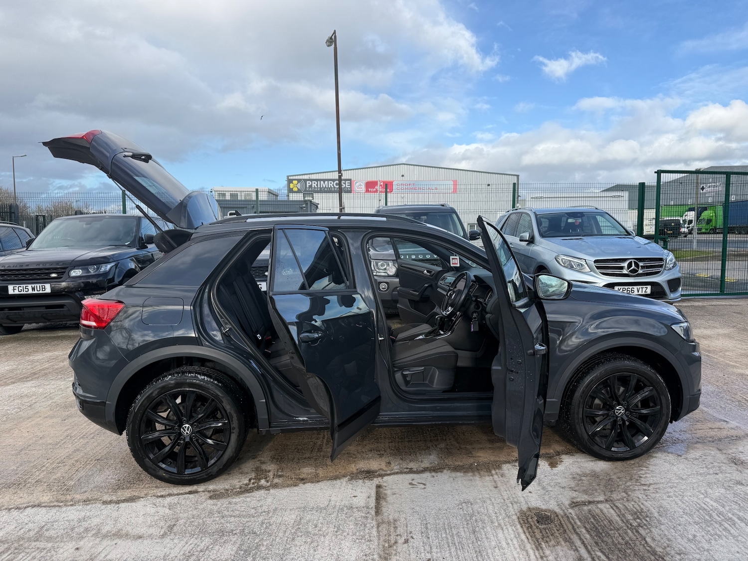 Used Volkswagen T-Roc for sale - 78213362: Photo 17