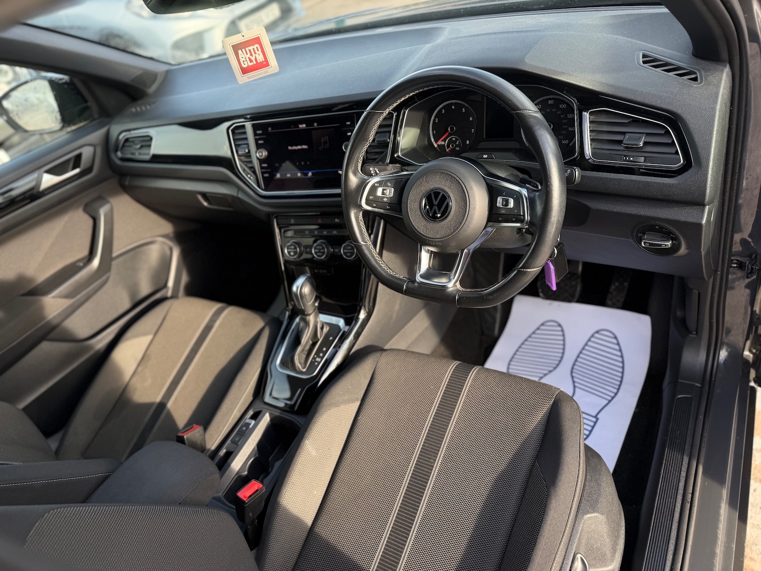 Used Volkswagen T-Roc for sale - 78213362: Photo 18