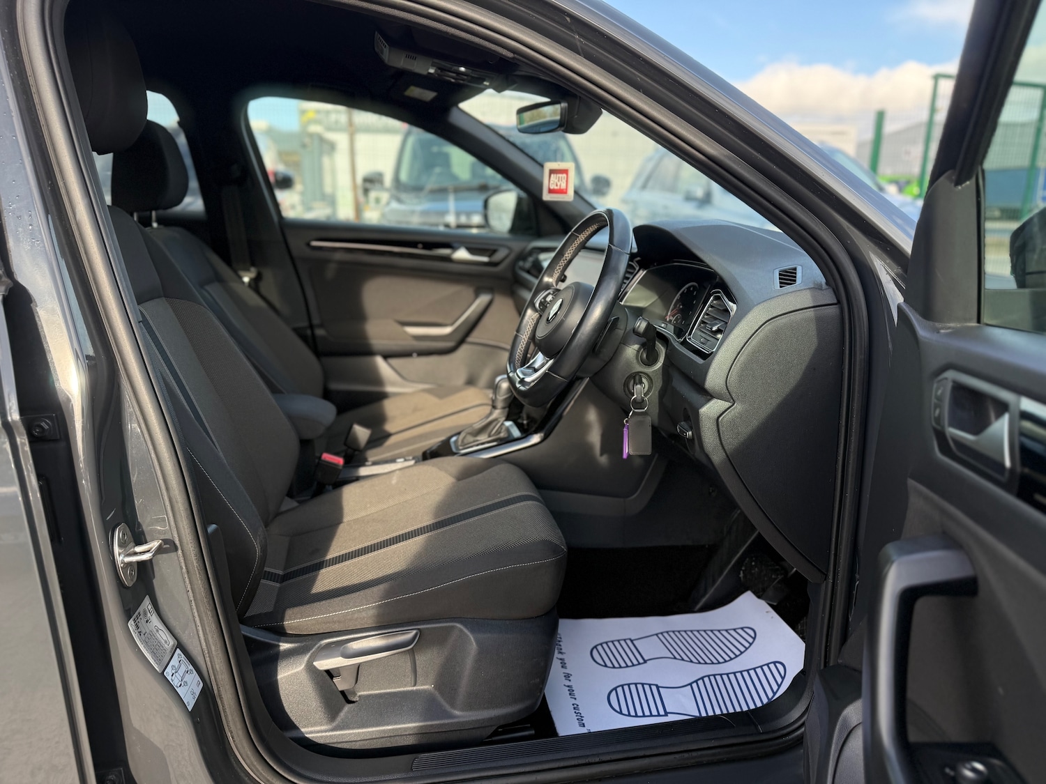 Used Volkswagen T-Roc for sale - 78213362: Photo 19