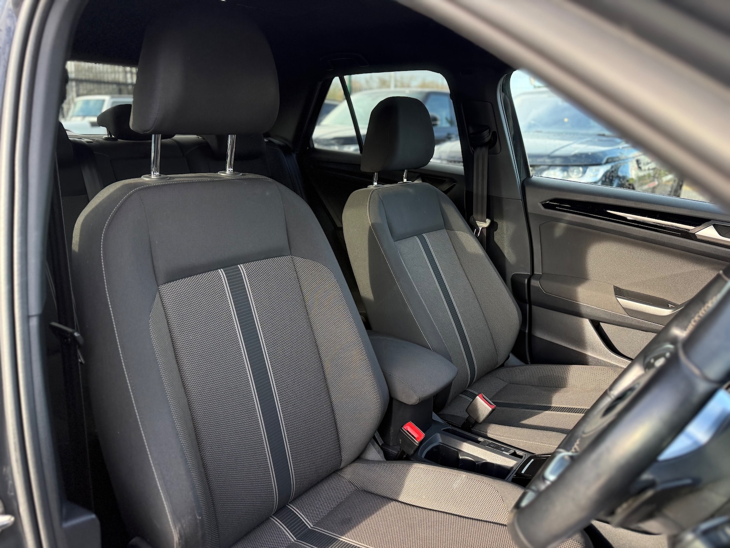 Used Volkswagen T-Roc for sale - 78213362: Photo 20