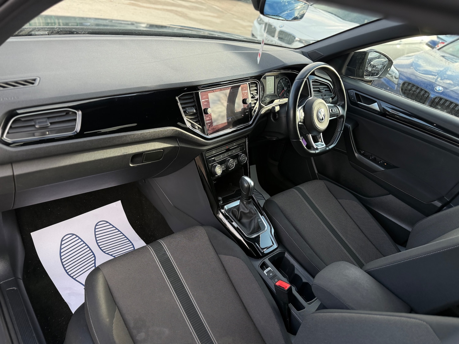 Used Volkswagen T-Roc for sale - 78213362: Photo 21