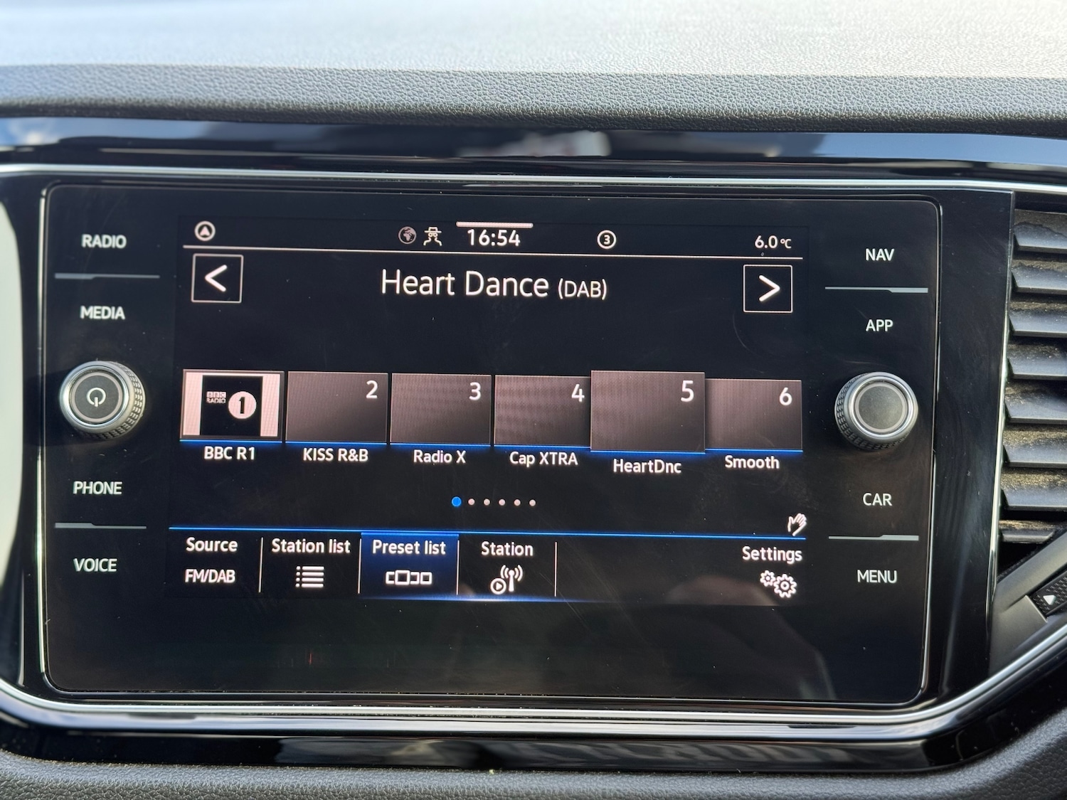 Used Volkswagen T-Roc for sale - 78213362: Photo 37