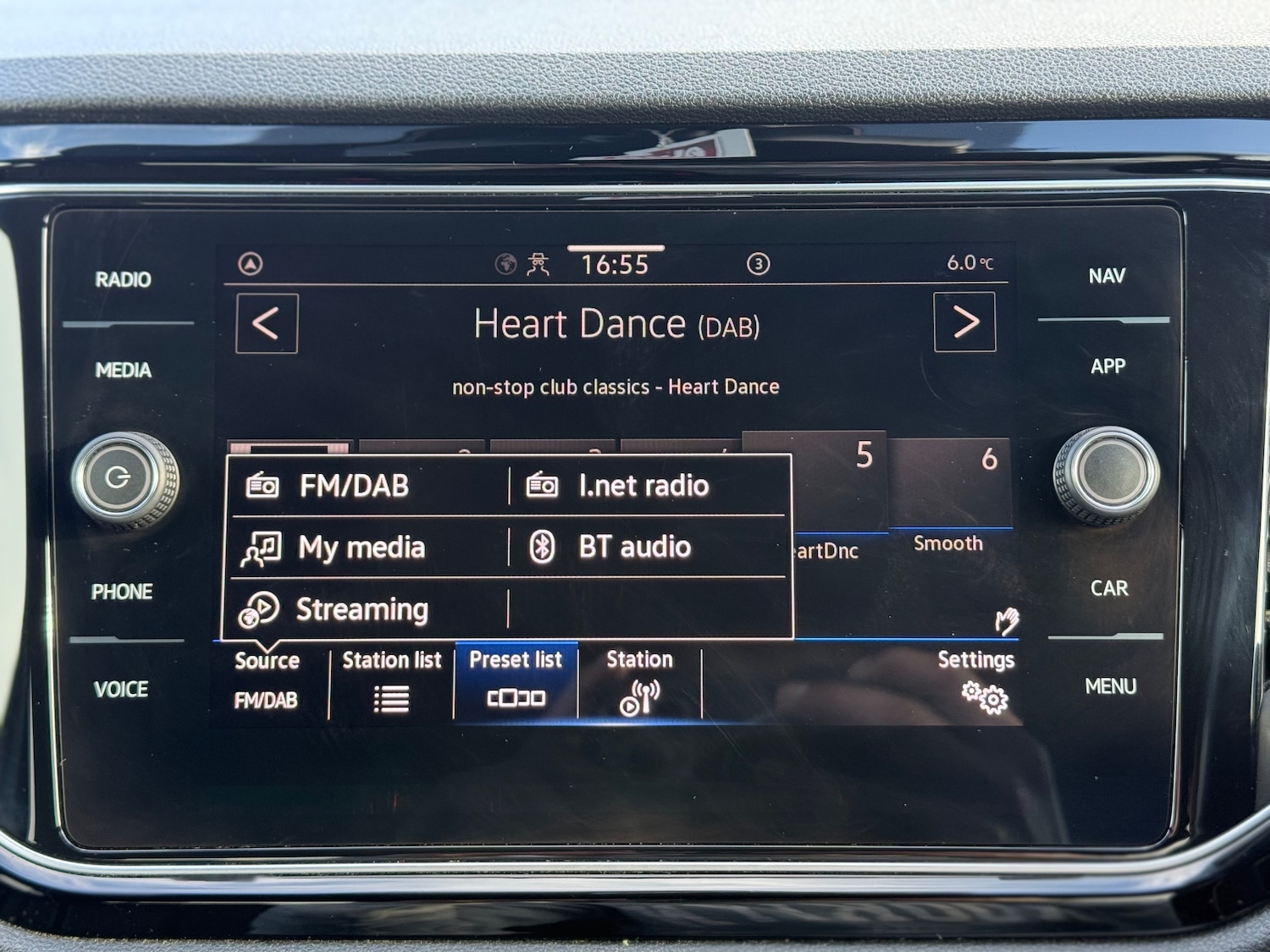 Used Volkswagen T-Roc for sale - 78213362: Photo 39