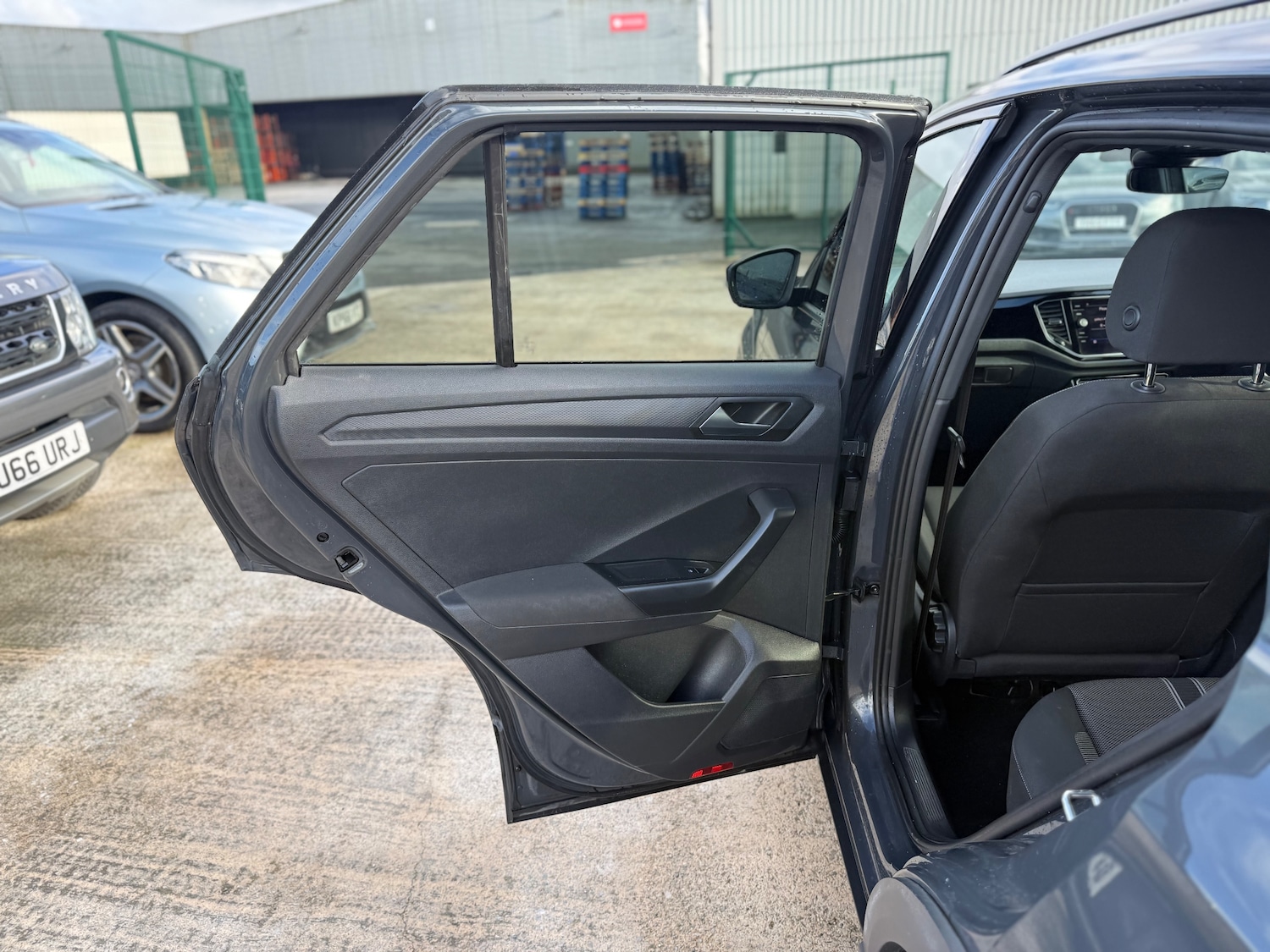 Used Volkswagen T-Roc for sale - 78213362: Photo 53