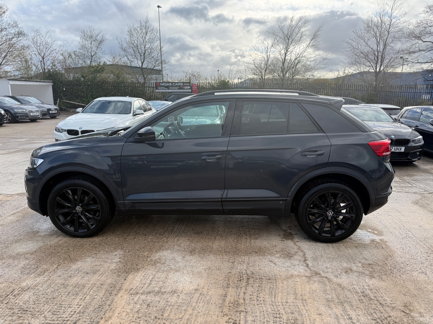 Used Volkswagen T-Roc for sale - 78213362: Photo 6