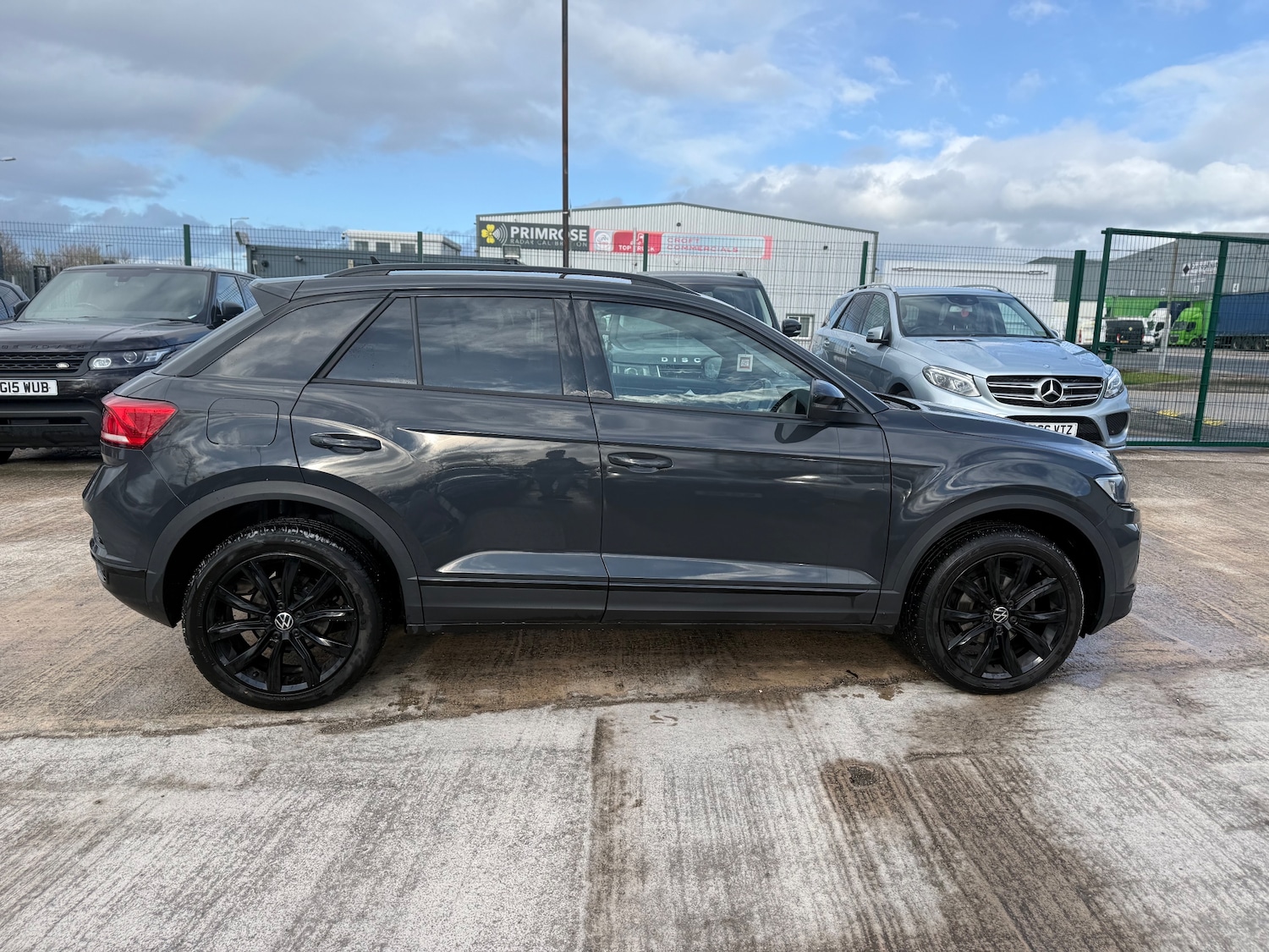 Used Volkswagen T-Roc for sale - 78213362: Photo 9