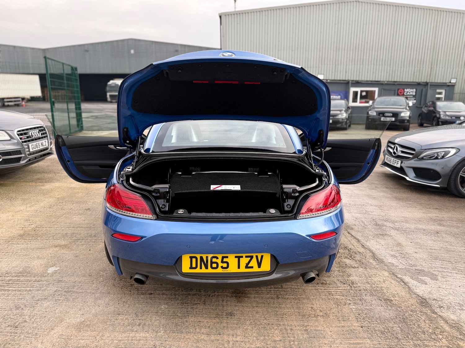 Used BMW Z4 2015 for sale - 76495788: Photo 17