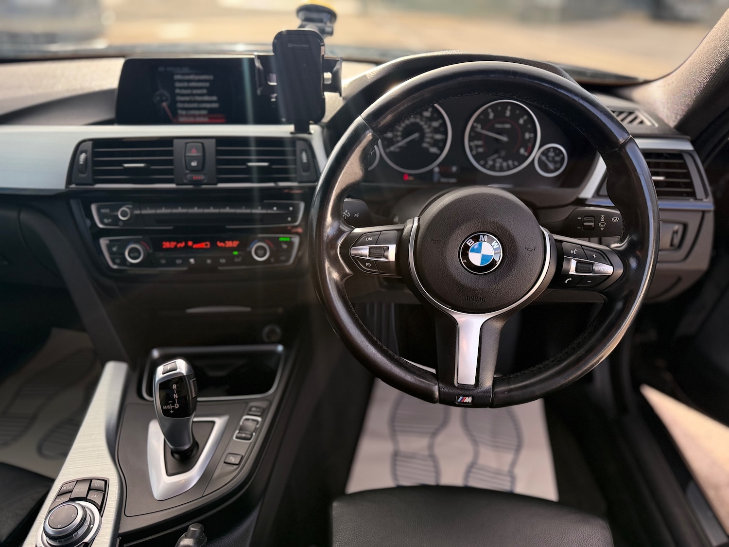 Used BMW 4 Series 2014 for sale - 76369140: Photo 28