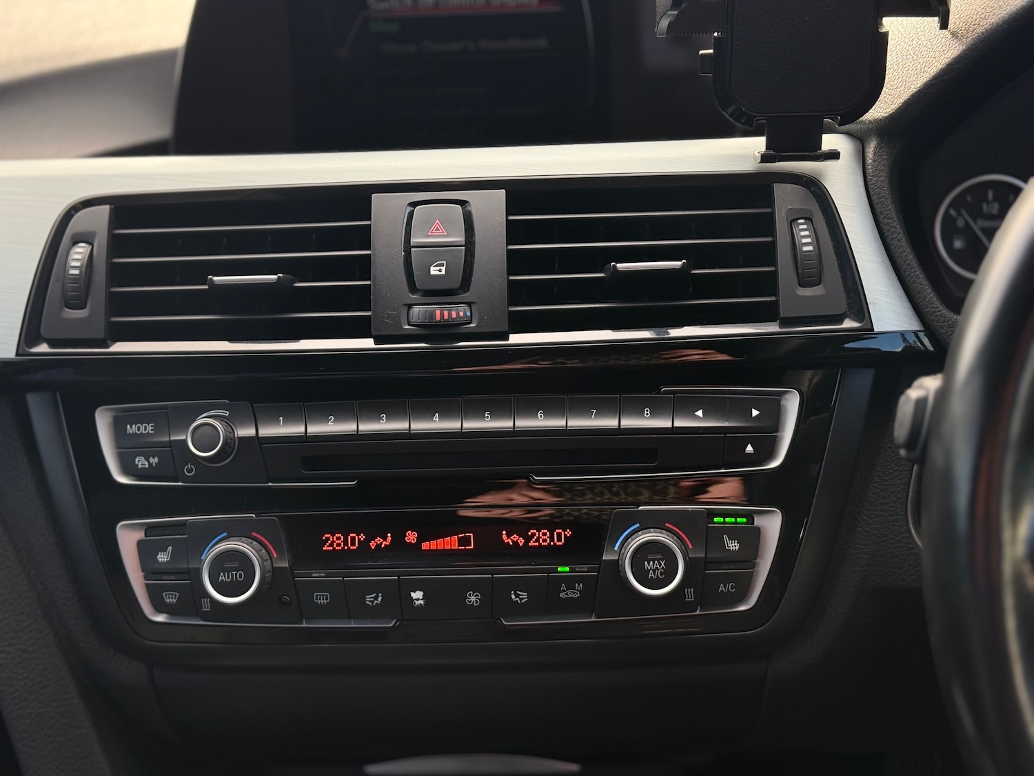 Used BMW 4 Series 2014 for sale - 76369140: Photo 38