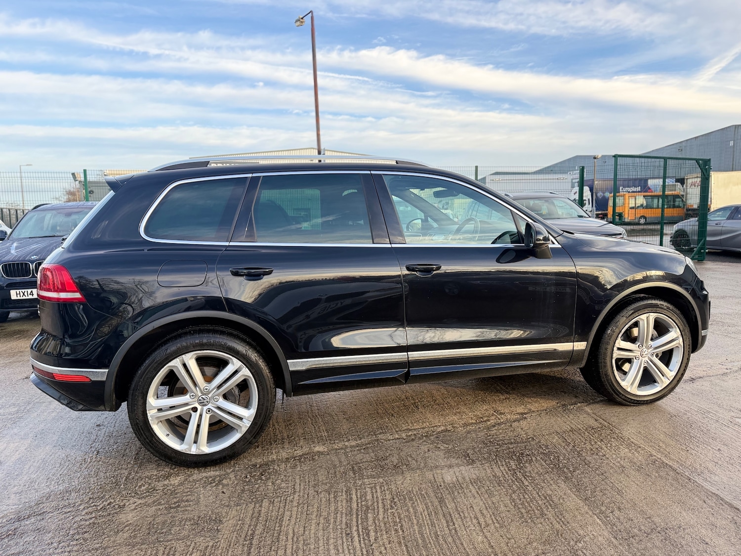Used Volkswagen Touareg 2016 for sale - 76934267: Photo 11