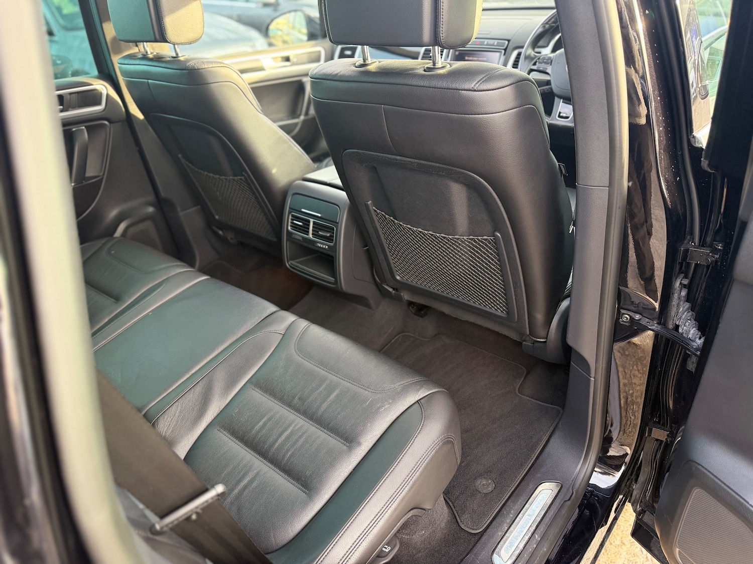 Used Volkswagen Touareg 2016 for sale - 76934267: Photo 28