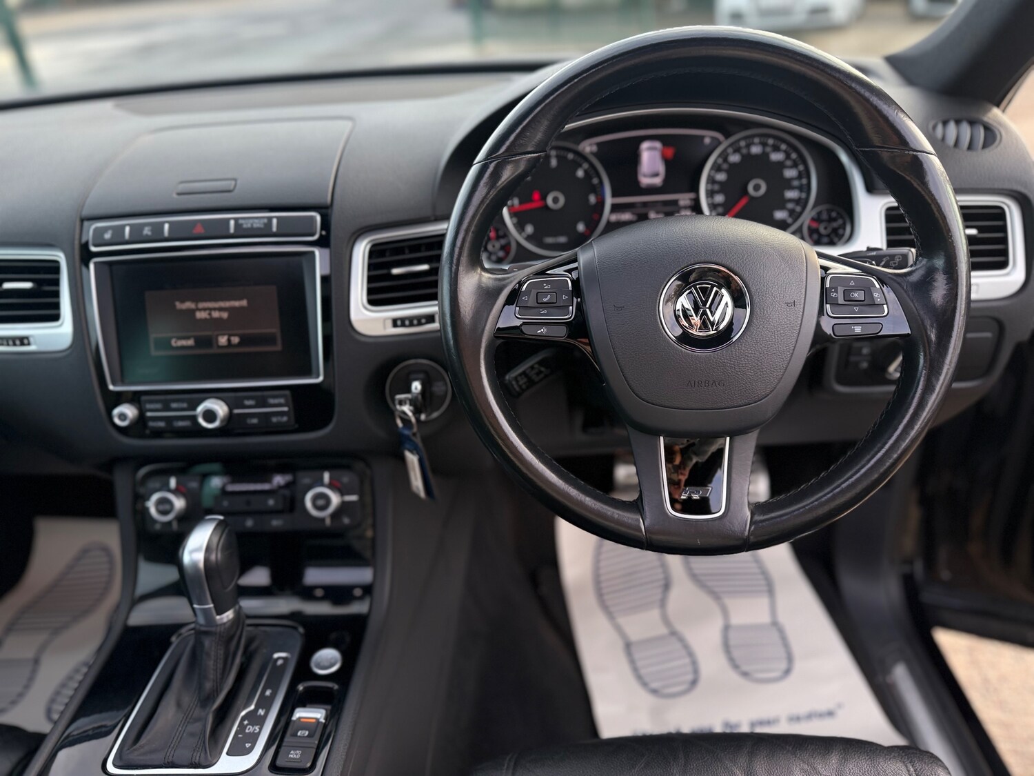 Used Volkswagen Touareg 2016 for sale - 76934267: Photo 38