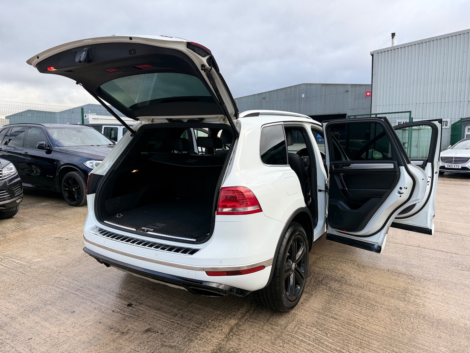 Used Volkswagen Touareg for sale - 77394200: Photo 20