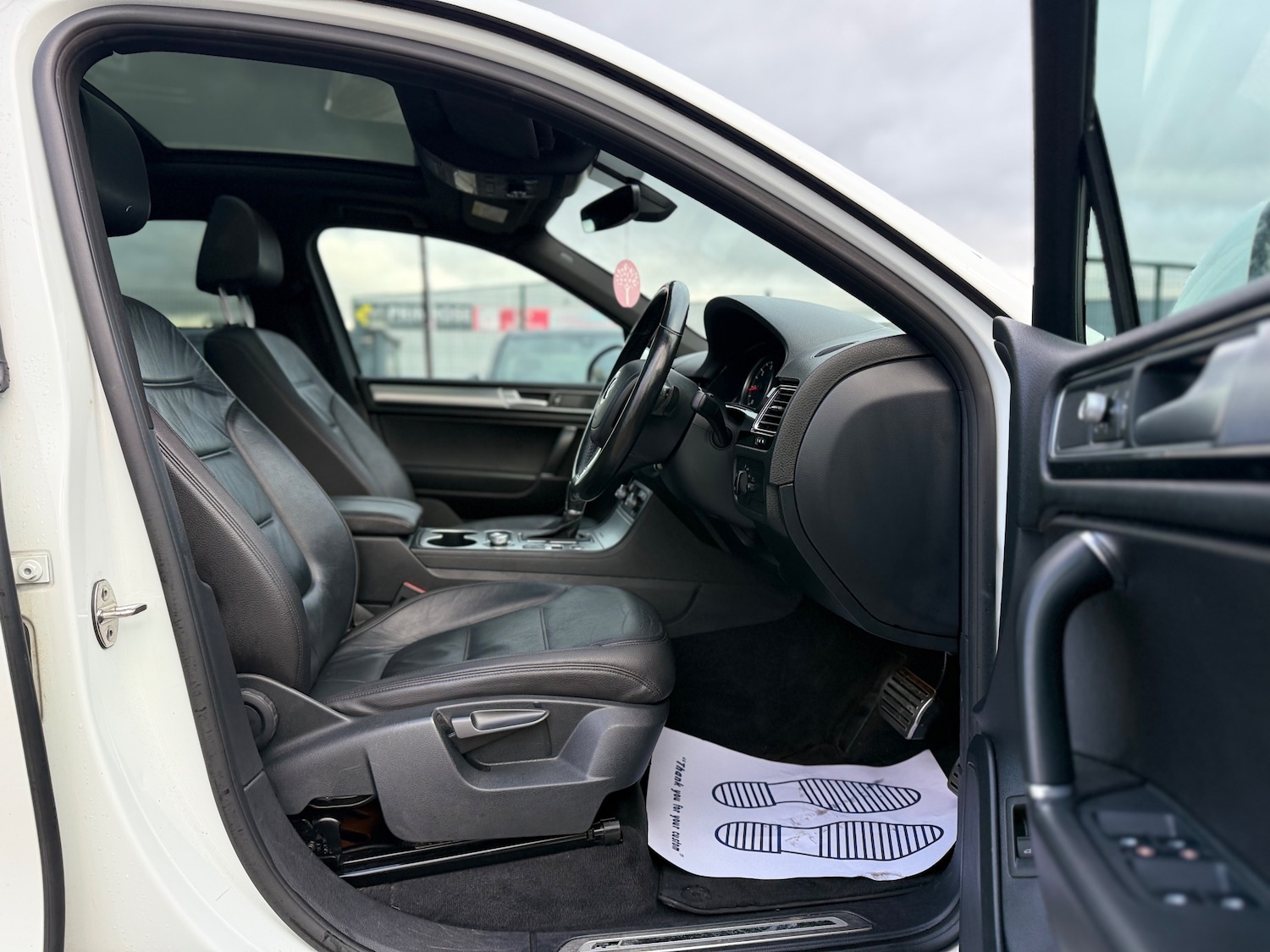 Used Volkswagen Touareg for sale - 77394200: Photo 23