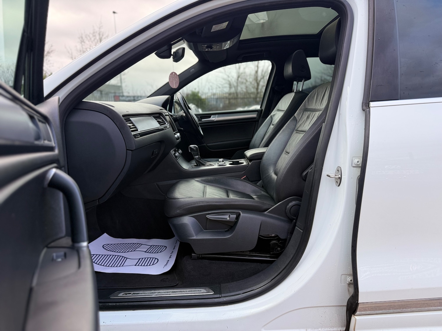 Used Volkswagen Touareg for sale - 77394200: Photo 26