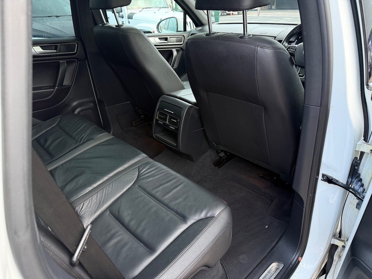 Used Volkswagen Touareg for sale - 77394200: Photo 28