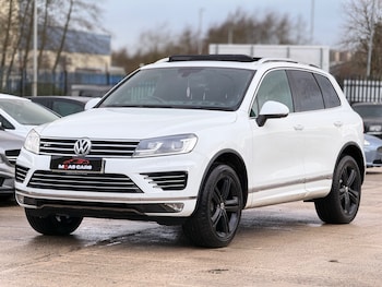 Used Volkswagen Touareg 2016 for sale - 77394200: Photo