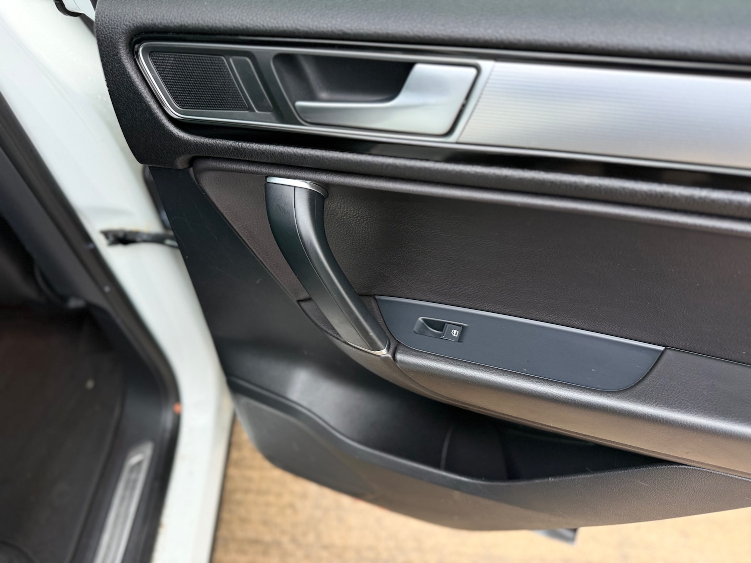 Used Volkswagen Touareg for sale - 77394200: Photo 57