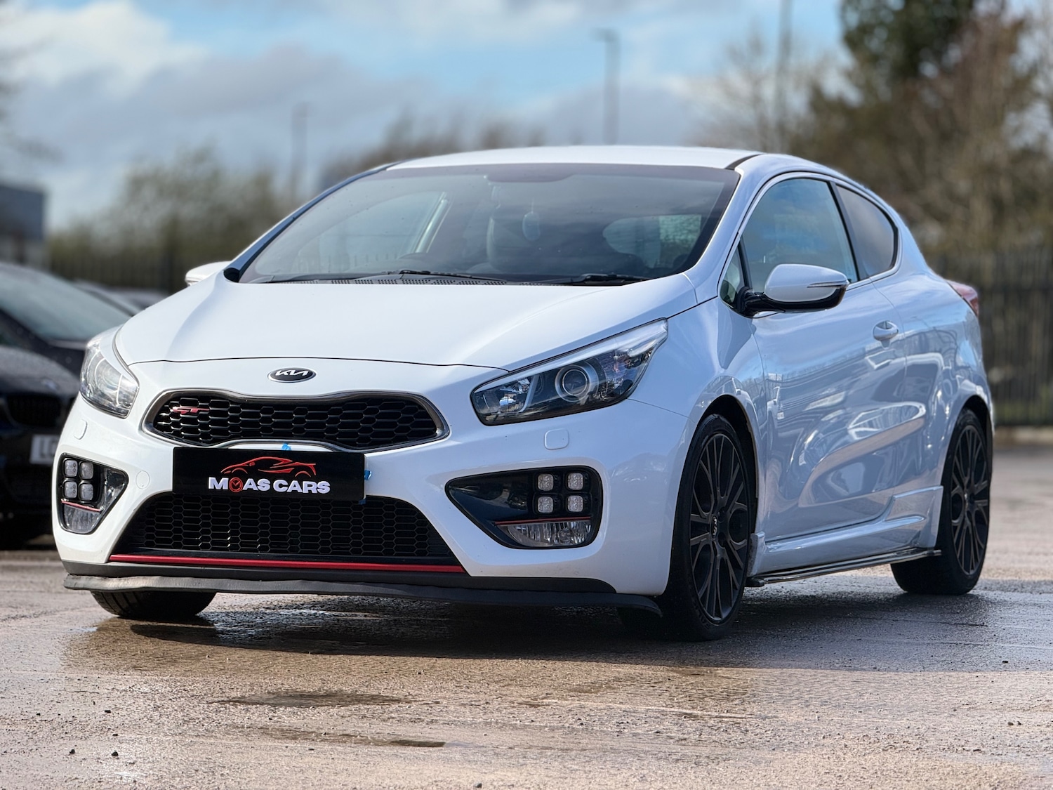 Used Kia Pro Ceed for sale - 78213360: Photo 2