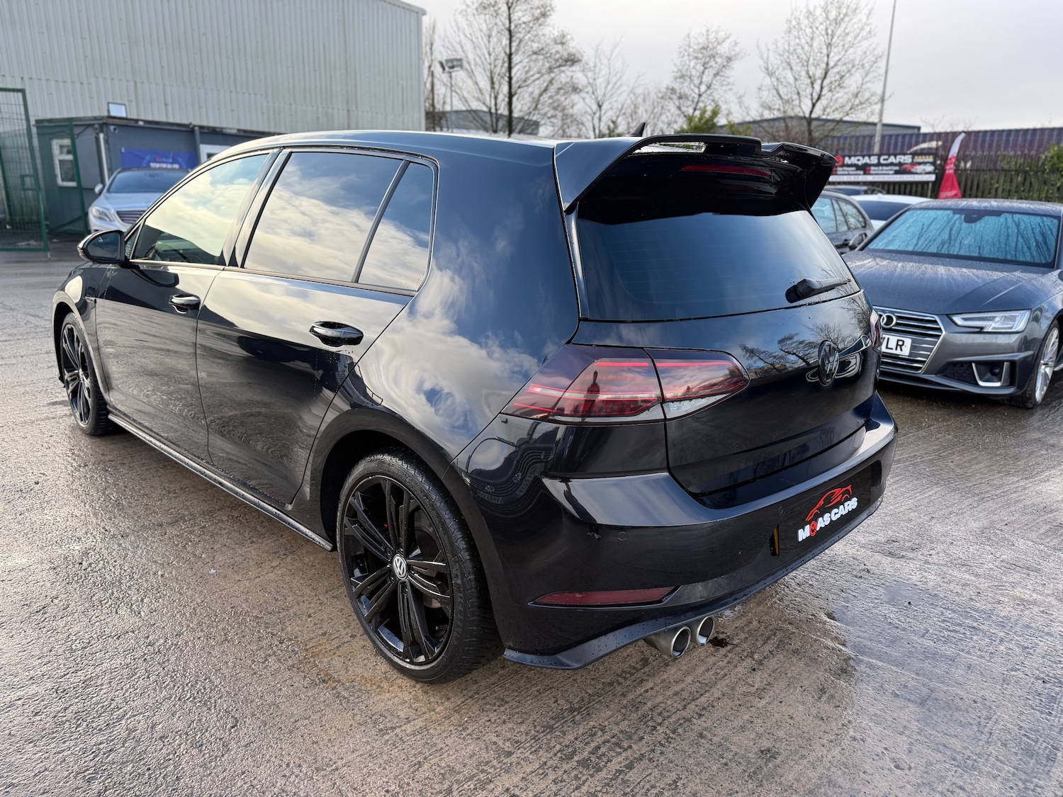 Used Volkswagen Golf 2017 for sale - 77378259: Photo 3