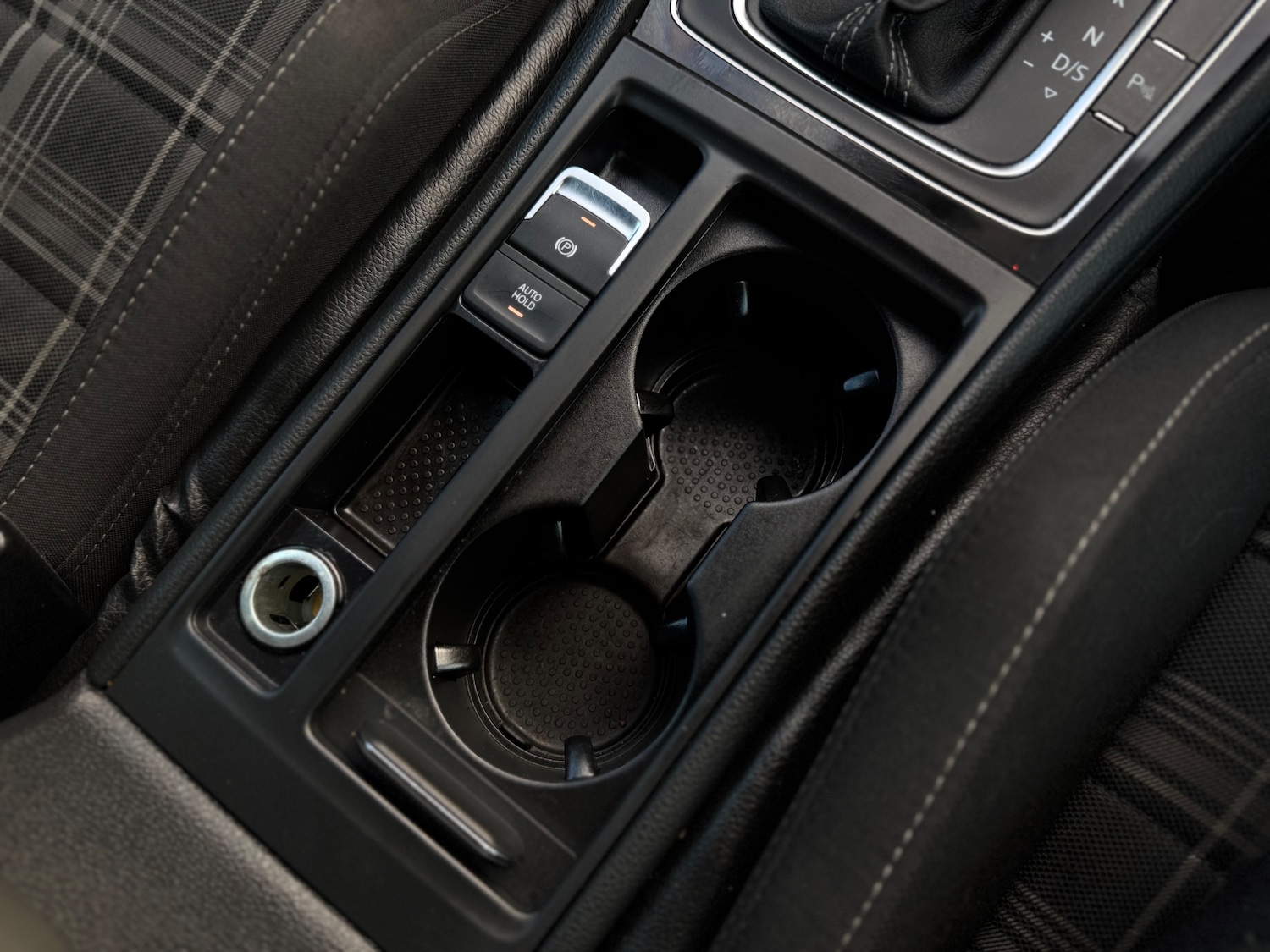 Used Volkswagen Golf 2017 for sale - 77378259: Photo 52