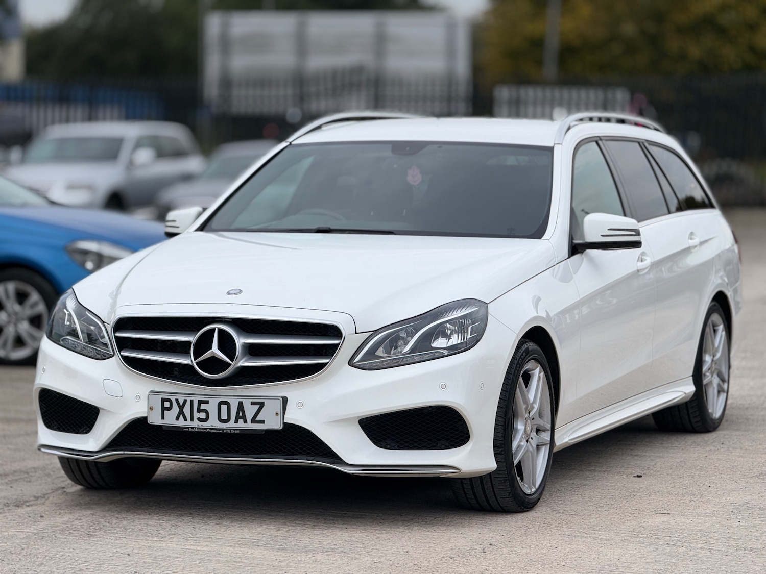 Used Mercedes-Benz E-Class 2015 for sale - 76120139: Photo 2