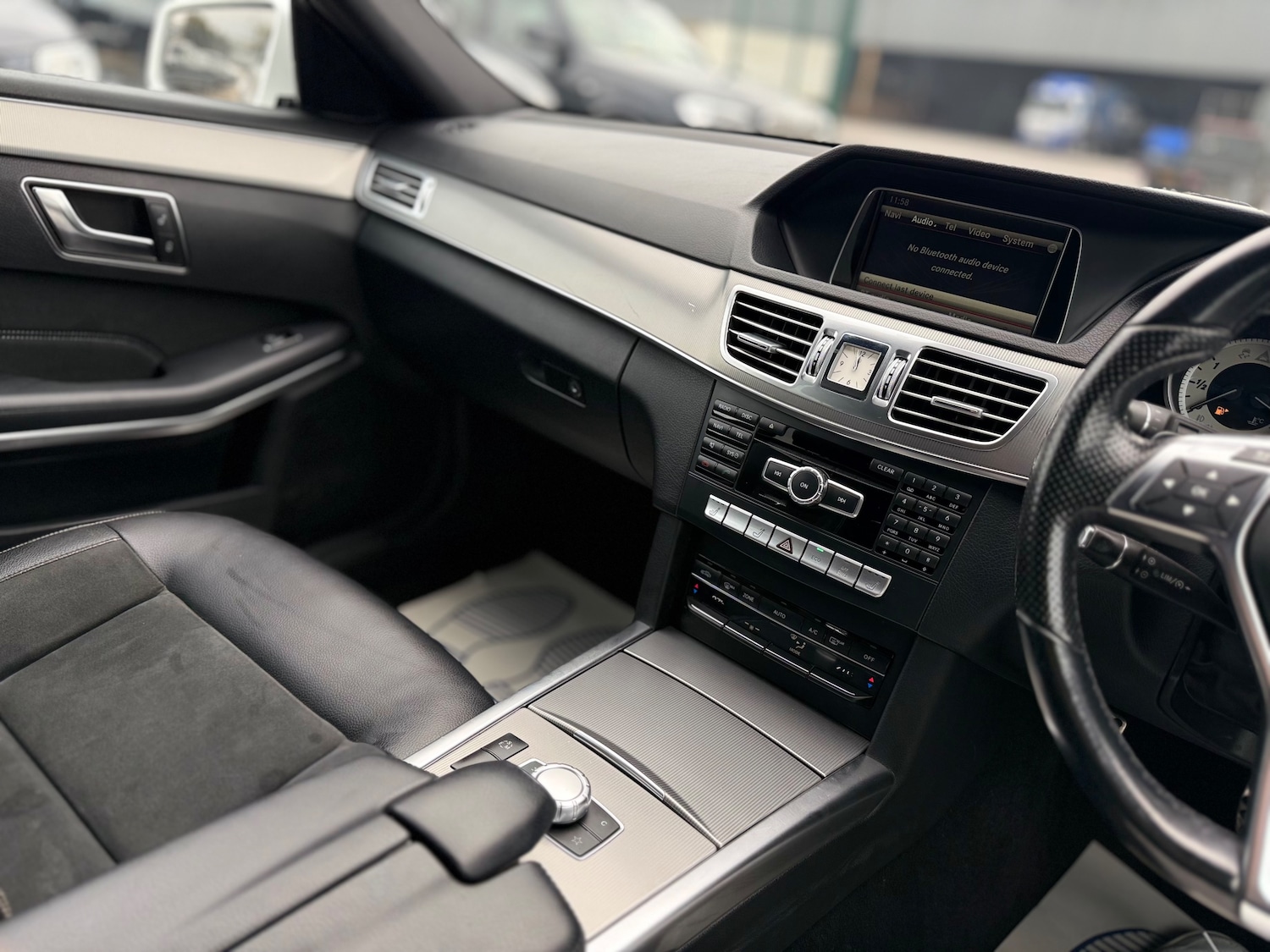 Used Mercedes-Benz E-Class 2015 for sale - 76120139: Photo 37