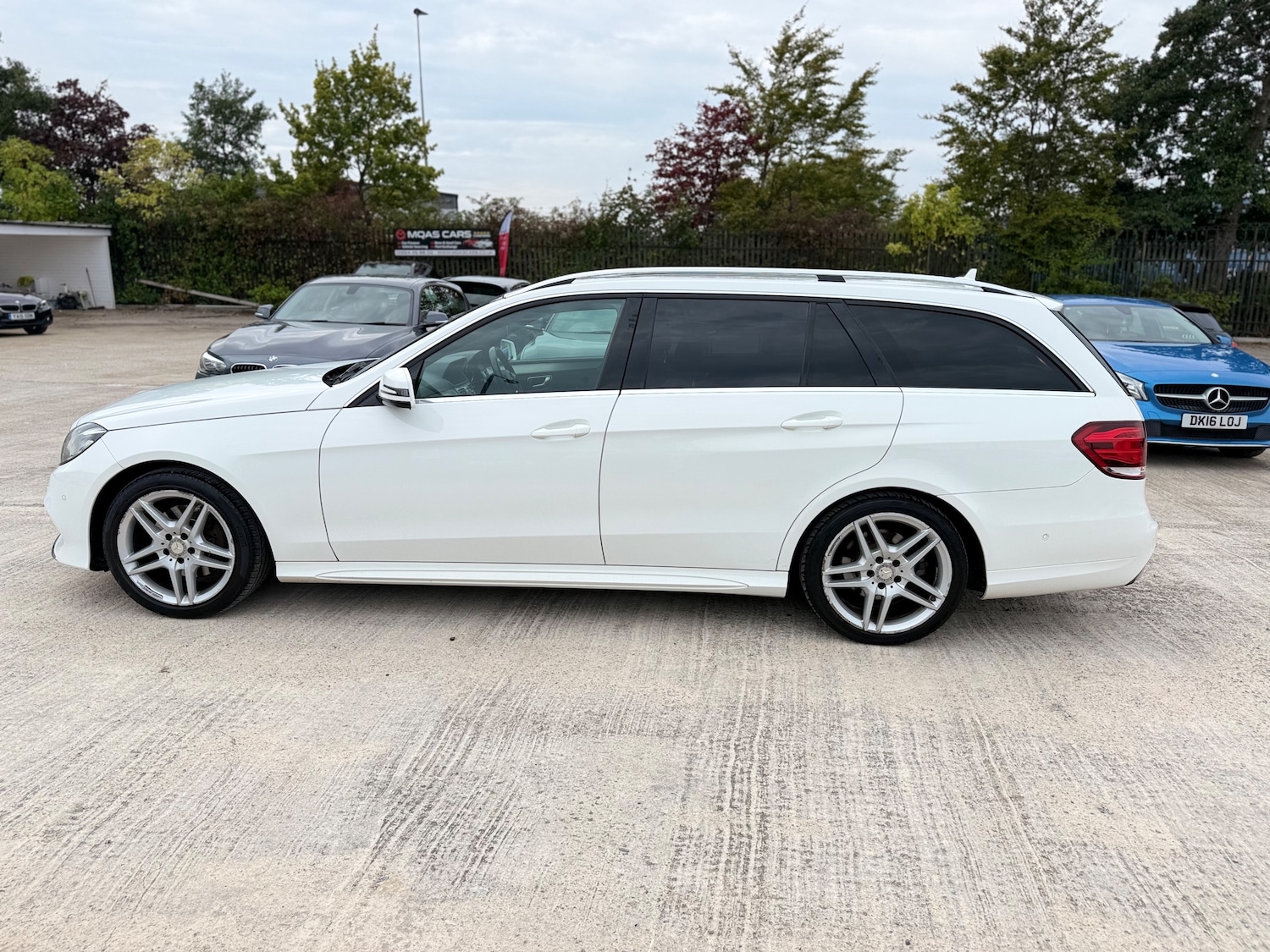 Used Mercedes-Benz E-Class 2015 for sale - 76120139: Photo 6