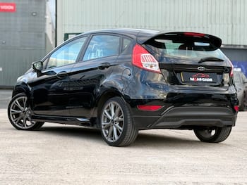 Used Ford Fiesta 2016 for sale - 79620102: Photo
