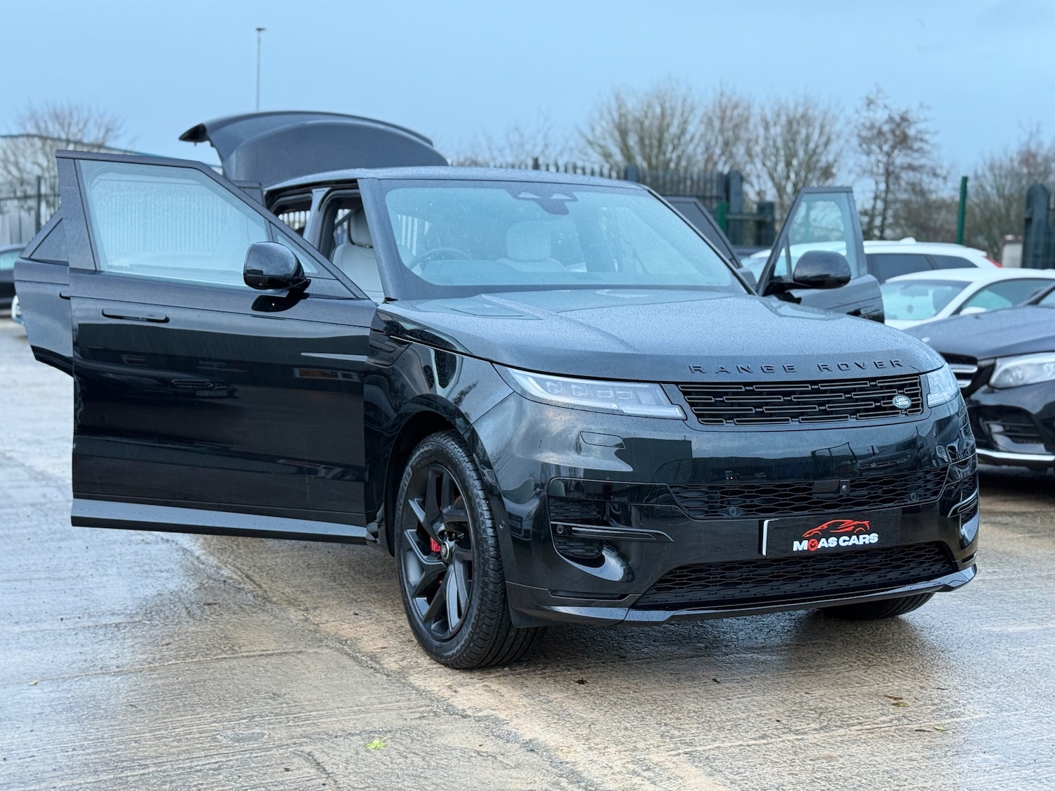 Used Land Rover Range Rover Sport 2025 for sale - 76863058: Photo 10