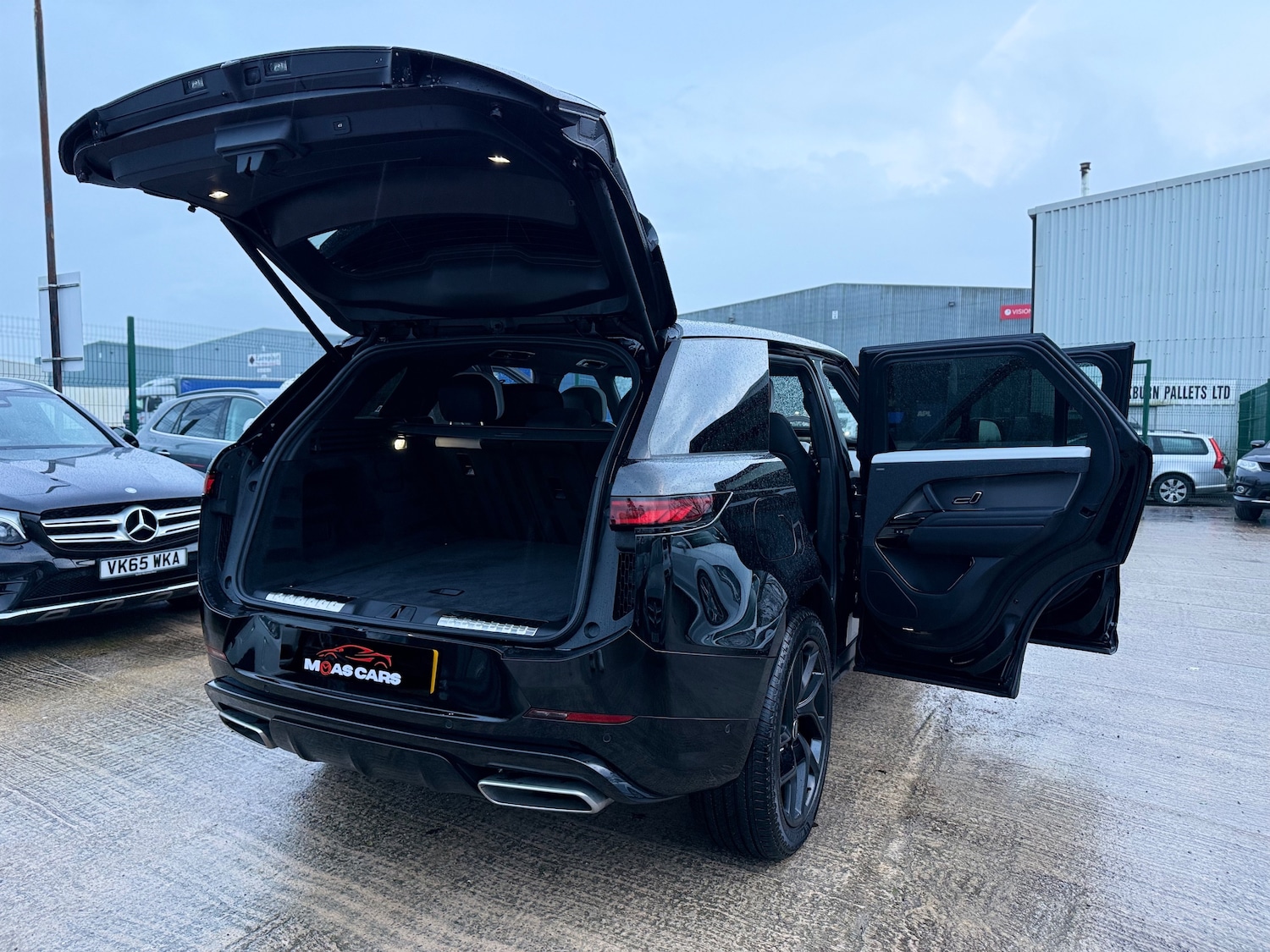 Used Land Rover Range Rover Sport 2025 for sale - 76863058: Photo 16