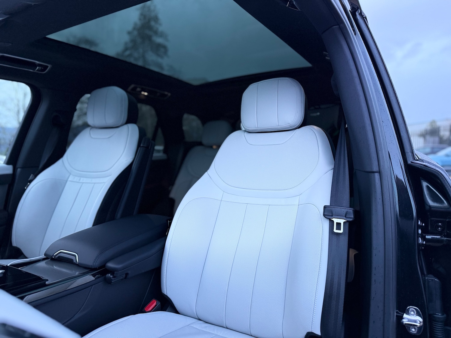 Used Land Rover Range Rover Sport 2025 for sale - 76863058: Photo 24